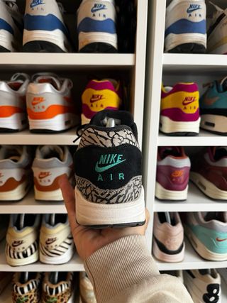 Nike Air Max 1 Elephant