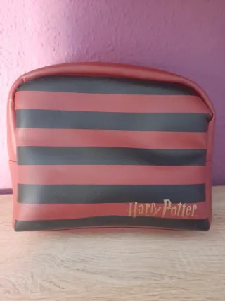 Set beauty case e portafogli Harry Potter