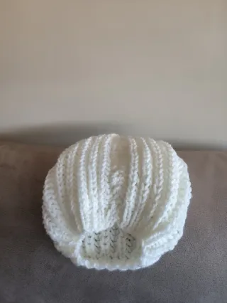 Gorro de lana blanco
