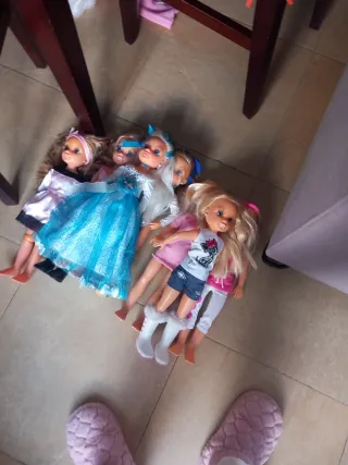 Lote de muñecos antiguos