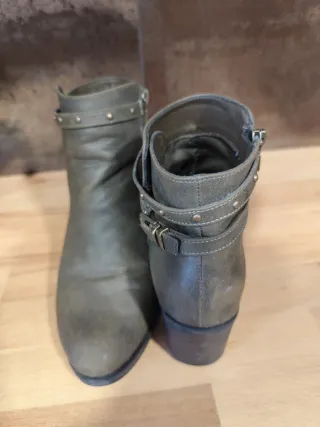 Botines chica marrones/verdes