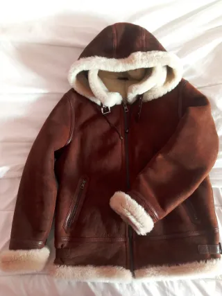 Abrigo Piloto Hombre Marrón con Capucha