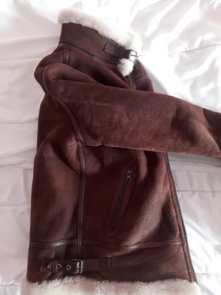 Abrigo Piloto Hombre Marrón con Capucha