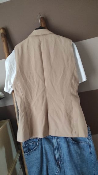 Chaleco Stradivarius Beige Talla L