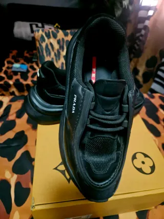Zapatillas Prada Negras