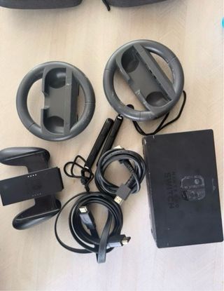 Nintendo Switch + Giochi e Accessori