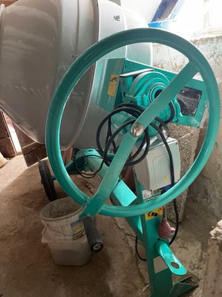 Hormigonera IMER