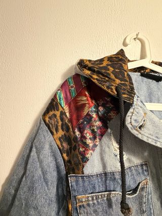 Chaqueta vaquera invierno patchwork Desigual