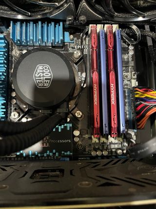 PC Torre nero desktop