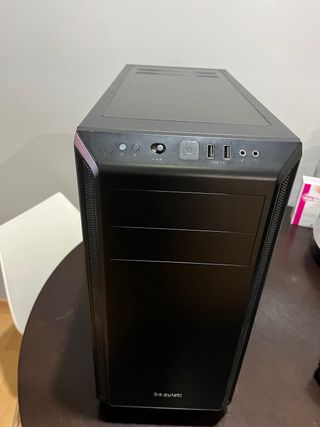 PC Torre nero desktop