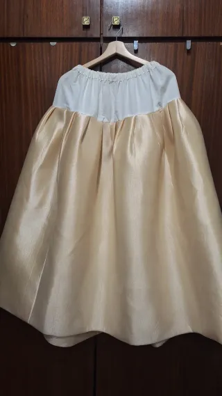 Cancán dorado y blanco talla única