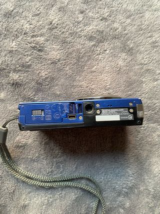 Cámara Digital Olympus FE-5010