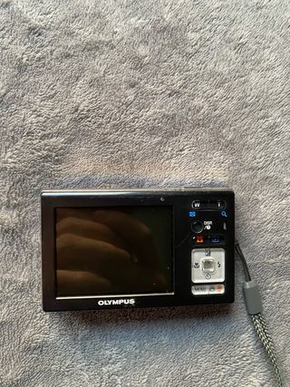 Cámara Digital Olympus FE-5010