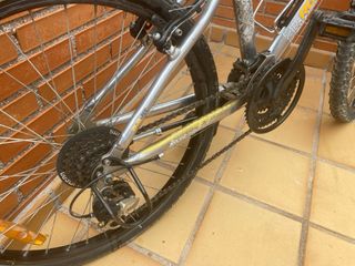 Bici Rockrider 24' con velocímetro