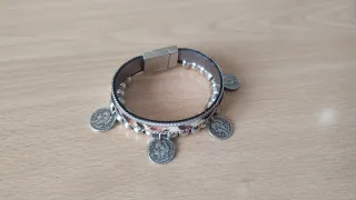 Pulsera Zamak con Monedas