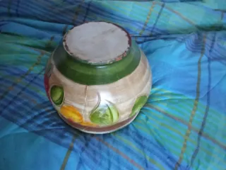 Vaso decorato a mano