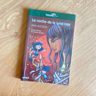 La noche de la luna roja