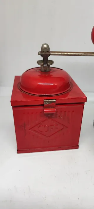 2 Macinini Caffè Vintage Rossi e marrone