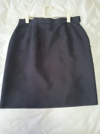 Traje de chaqueta y falda