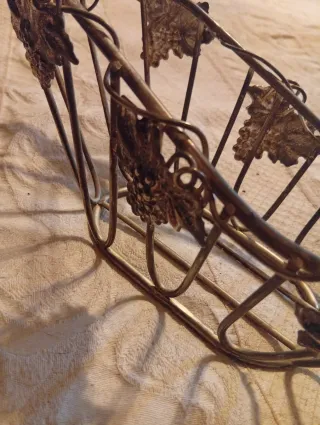 Porta bottiglie vintage decorato