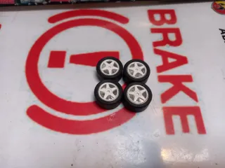 4 Llantas Aluminio Scaleauto con Neumáticos