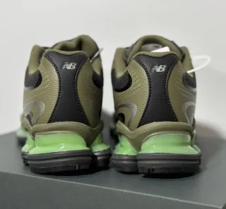 New Balance 2000 Verde Oliva