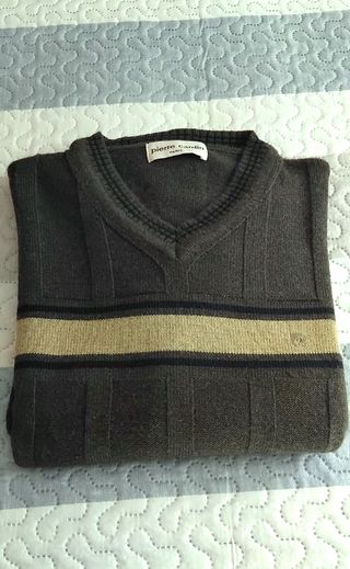 Jersey Pierre Cardin verde cuello pico Talla M/L