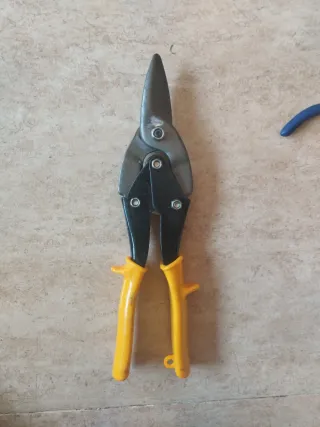 Juego de 3 Alicates y Tijeras