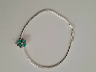 Pulsera Plata Charm Trébol Esmeralda