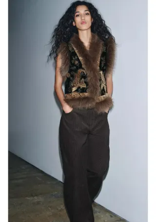 Chaleco L Zara bordados ZW Collection