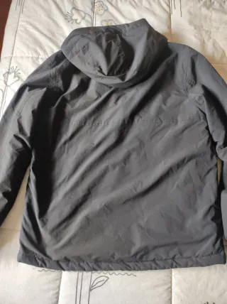 Abrigo Canguro Pull&Bear Negro