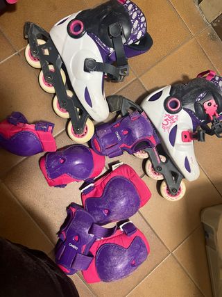 Patines Decathlon niña T. 30-32 + Protecciones