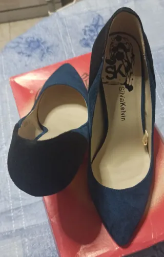 Zapatos de tacón Silvia Kelvin bicolor