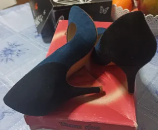 Zapatos de tacón Silvia Kelvin bicolor