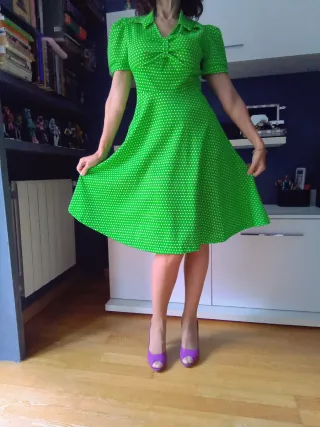 VESTIDO AUTÉNTICO AÑOS 60 SIN ESTRENAR