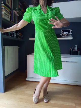 VESTIDO AUTÉNTICO AÑOS 60 SIN ESTRENAR