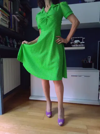 VESTIDO AUTÉNTICO AÑOS 60 SIN ESTRENAR