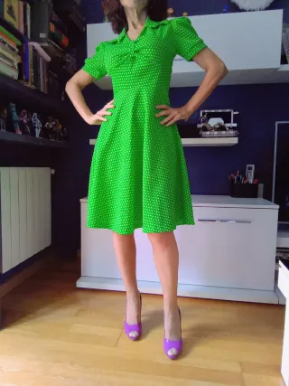 VESTIDO AUTÉNTICO AÑOS 60 SIN ESTRENAR