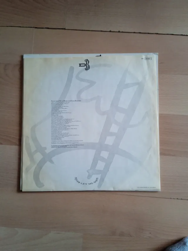 David Bowie - Never Let Me Down