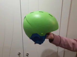 Casco de esquí infantil verde