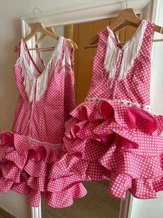 Conjunto 2 Vestidos Gitana Lunares talla s y 6/8
