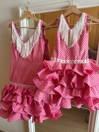 Conjunto 2 Vestidos Gitana Lunares talla s y 6/8