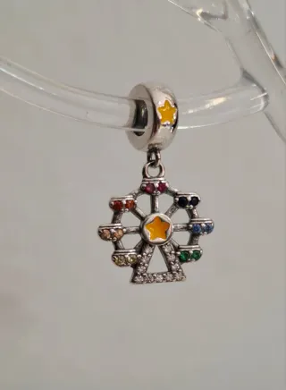 Charm Noria Multicolor y Plateado