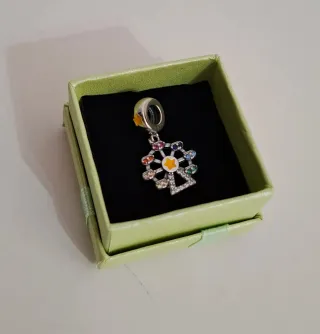 Charm Noria Multicolor y Plateado