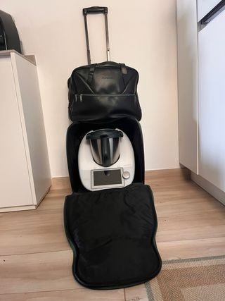 Thermomix TM6 con accesorios