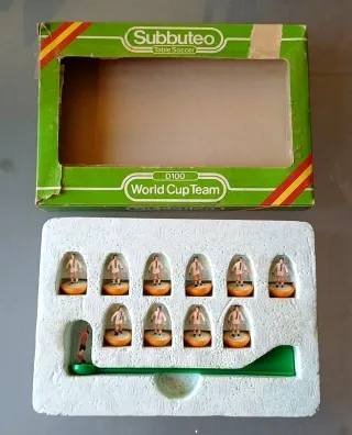 Subbuteo D100 World Cup Team Aiax vintage