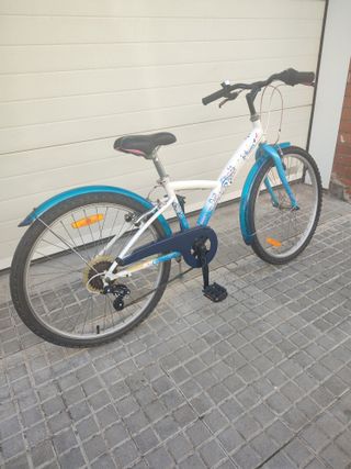 Bicicleta B'Twin Blue 24 Pulgadas 6 Velocidad