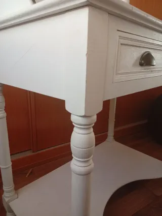 Tocador francés blanco de madera