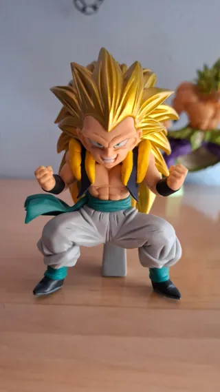 Figuras Dragon Ball (Broly, Gohan, Gotenk)