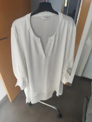 Blusa EVANS blanca talla XXXL / 46 / 18